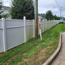 Top-Quality-Softwash-Fence-Cleaning-in-Bristol-Va 8